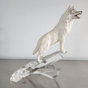 Franklin Mint "Cry of the North" Sculpture